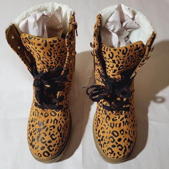 Olivia Miller Ariel Womens 8.5 Combat Boots Leopard Print Faux Suede- Fur Brown - Picture 2 of 14